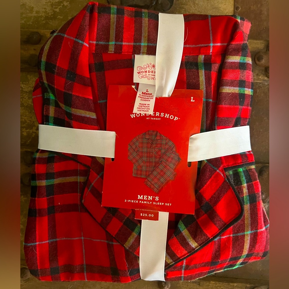 Target Wondershop Men’s Christmas Pajamas
